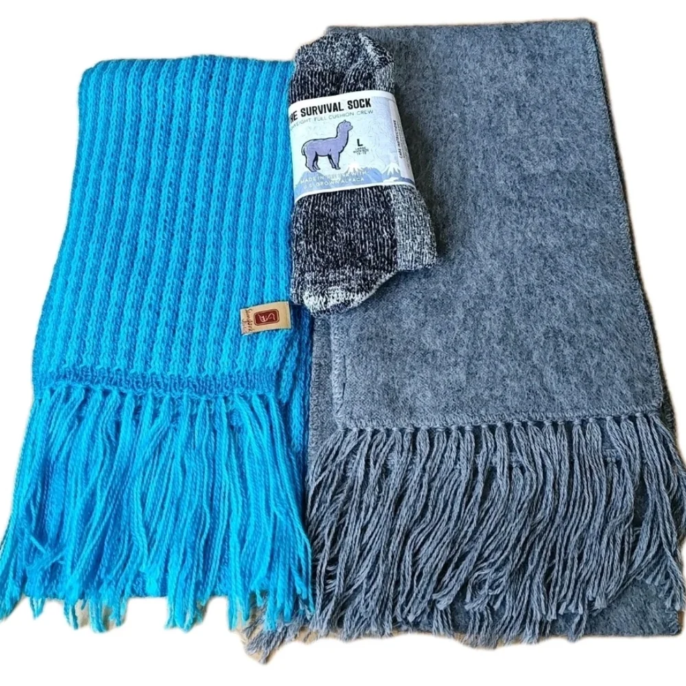 Alpaca Lot Artesian Jose Cotacachi Gray Fringed Scarf Peru Blue USA Boot Socks